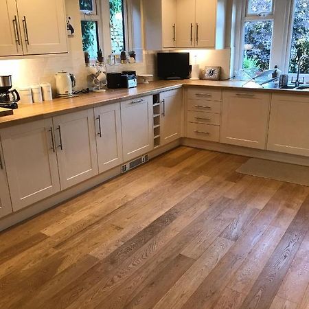 Cotswolds Luxury House In Central Bourton Large Sleeps 2-11. Pet Friendly. Экстерьер фото