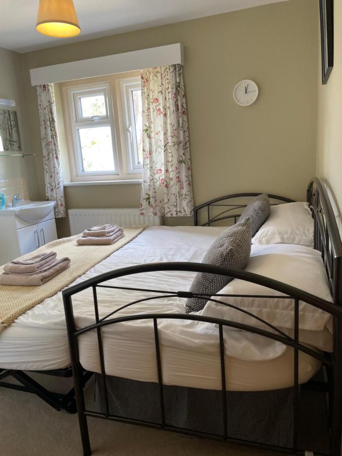 Cotswolds Luxury House In Central Bourton Large Sleeps 2-11. Pet Friendly. Экстерьер фото